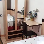 בית הארחה De La Torre Economico 3*